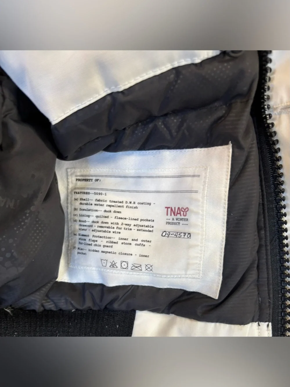 TNA Ronne Parka - Picture 5 of 6